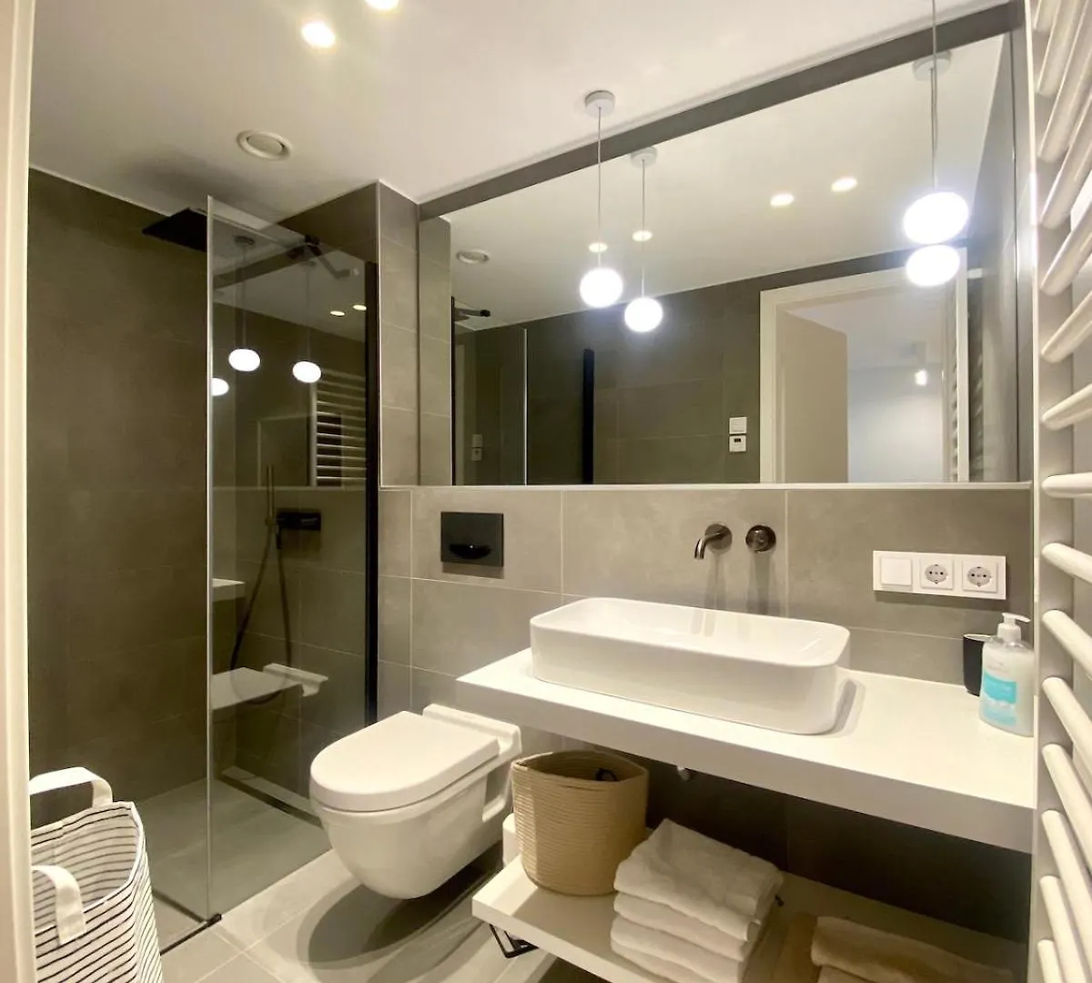 Luxury Flat With Terrace&Parking-Rtl1 Appartement Luxemburg