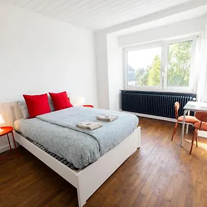 Tram Station By Citypillow Since 2019 Accommodatie bij particulieren
